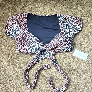 NWT - Meet.Curve leopard print bikini top - size M